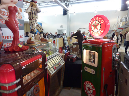 DMC-TZ7- 1/30 Sek. bei f / 3,3- 270