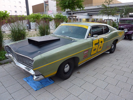 DMC-TZ7- 1/30 Sek. bei f / 3,3- 55