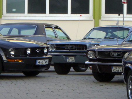 EX-Z700- 1/100 Sek. bei f / 5,2- 111