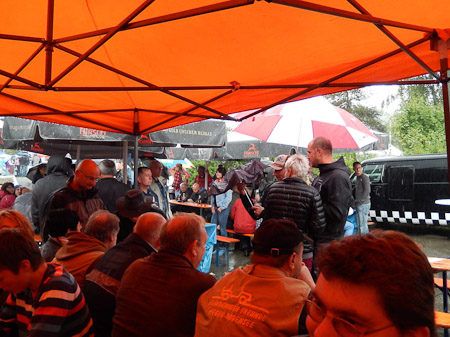 COOLPIX S9500- 1/30 Sek. bei f / 3,8- 214