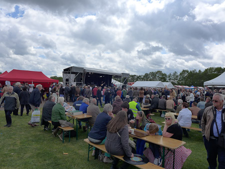 DMC-LX7- 1/2000 Sek. bei f / 3,2- 241