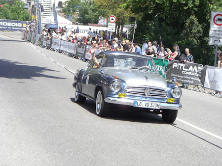 EX-Z700- 1/1000 Sek. bei f / 5,2- 165