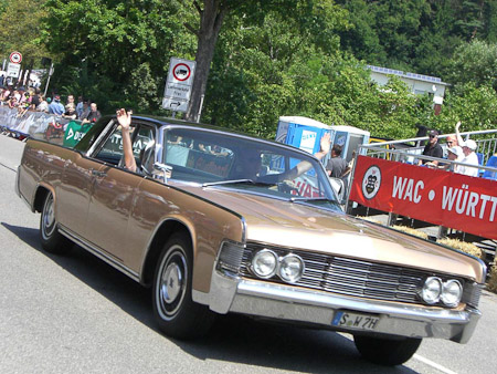 EX-Z700- 1/800 Sek. bei f / 4,1- 165