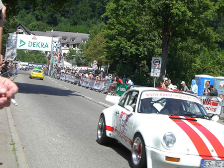 EX-Z700- 1/800 Sek. bei f / 3,6- 165