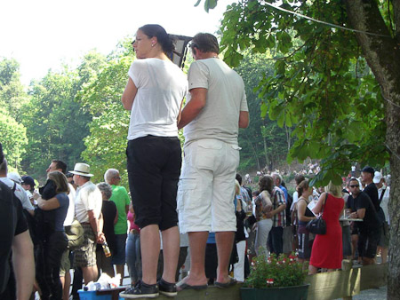 EX-Z700- 1/100 Sek. bei f / 3,6- 165