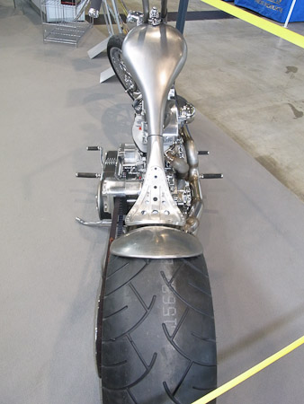 CX2- 1/30 Sek. bei f / 3,5- 51