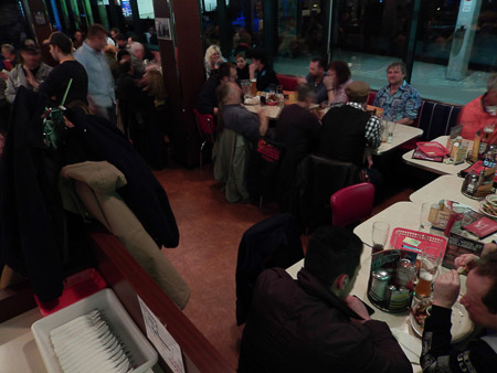 COOLPIX S9500- 0,8 Sek. bei f / 3,4- 39