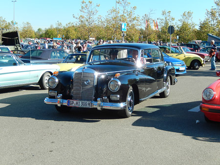 COOLPIX S9500- 1/400 Sek. bei f / 4,6- 224