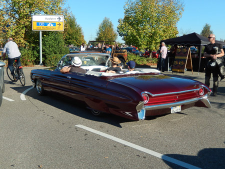 COOLPIX S9500- 1/800 Sek. bei f / 4,3- 224