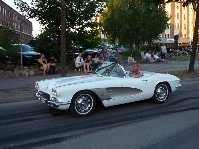 DMC-LZ8- 1/200 Sek. bei f / 3,3- 573