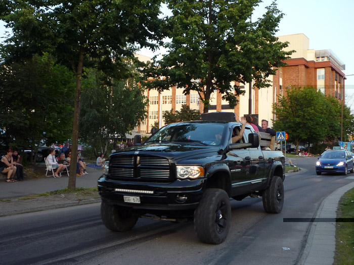 DMC-LZ8- 1/100 Sek. bei f / 3,3- 573