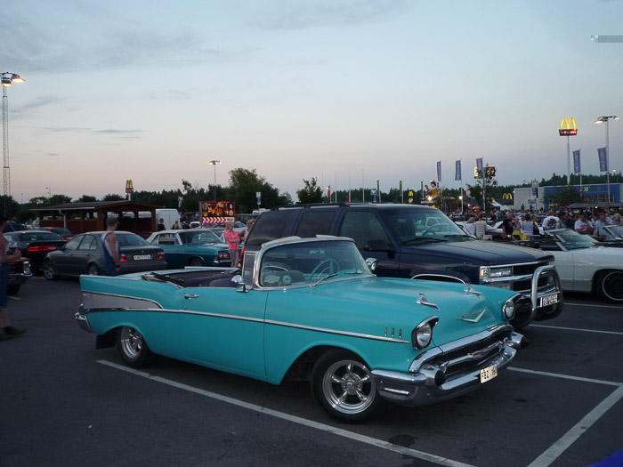 DMC-LZ8- 1/30 Sek. bei f / 3,3- 573