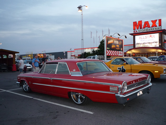 DMC-LZ8- 1/30 Sek. bei f / 3,3- 573