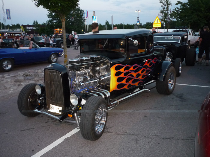 DMC-LZ8- 1/30 Sek. bei f / 3,3- 573