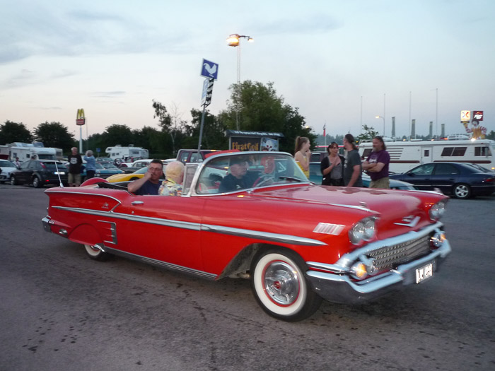 DMC-LZ8- 1/30 Sek. bei f / 3,3- 573