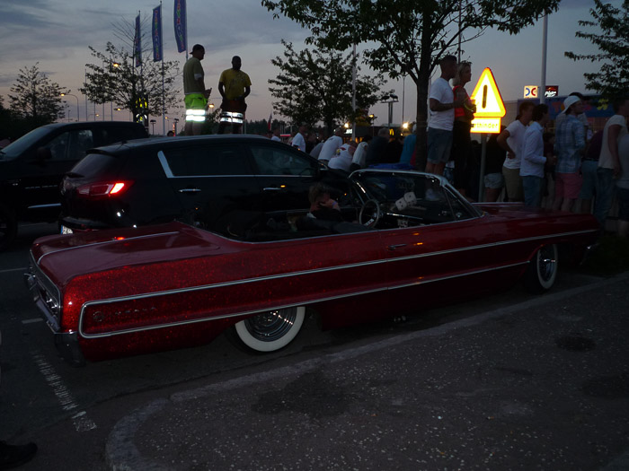 DMC-LZ8- 1/30 Sek. bei f / 3,3- 573