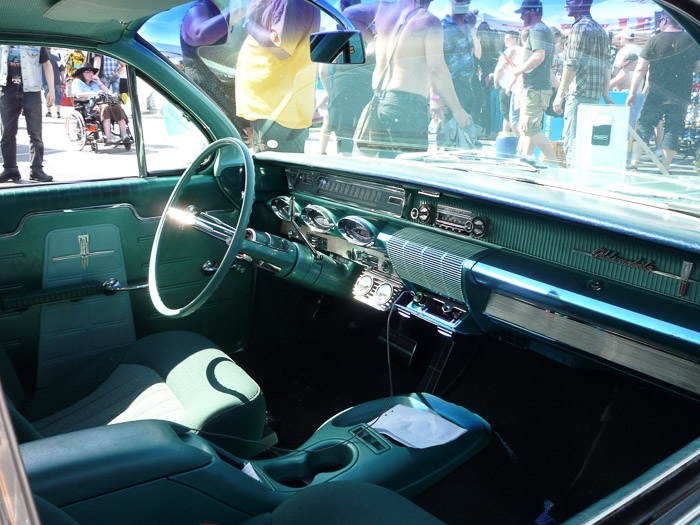 DMC-LZ8- 1/100 Sek. bei f / 4,0- 573