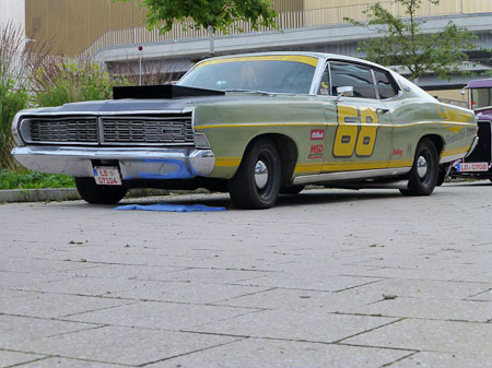 DMC-TZ31- 1/10 Sek. bei f / 4,9- 61