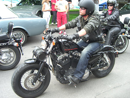 EX-Z850- 1/100 Sek. bei f / 2,8- 394