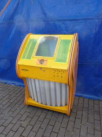 DMC-TZ7- 1/160 Sek. bei f / 4,0- 499