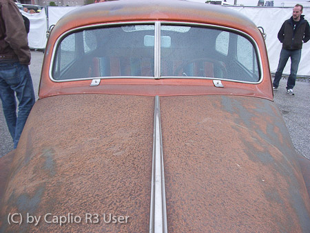 Caplio R3- 1/160 Sek. bei f / 3,3- 228