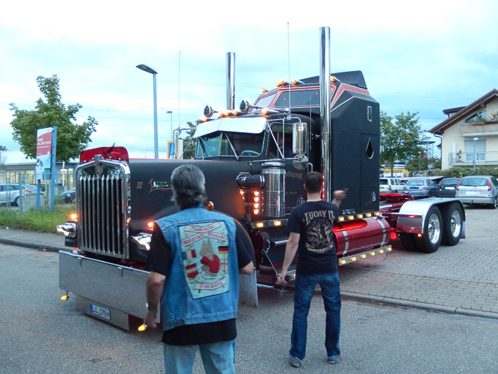 COOLPIX S9500- 1/8 Sek. bei f / 3,8- 183