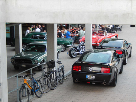 COOLPIX S9500- 1/6 Sek. bei f / 5,1- 44