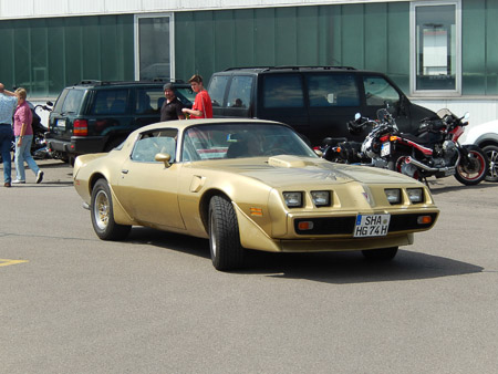 COOLPIX S9500- 1/640 Sek. bei f / 5,2- 72